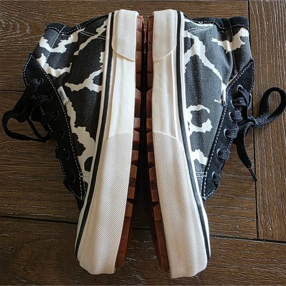 Vans Style 29 Mid DX Cow Print Lug Sole Sneakers - Men’s 7.5 / Women’s 9
